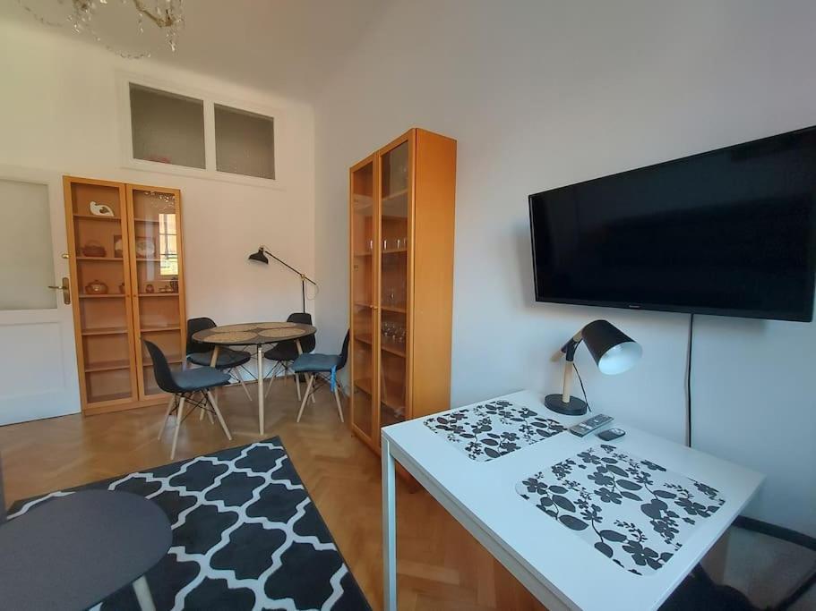 Warsaw Holiday Apartment Екстериор снимка